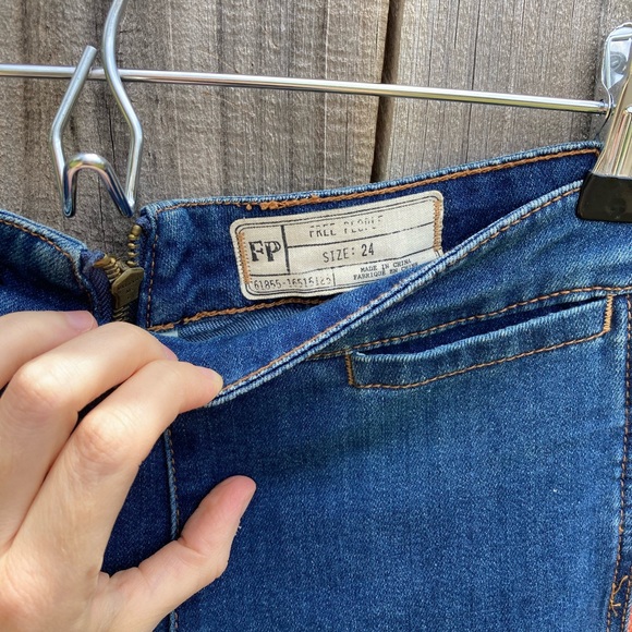 Free people sacred valley blanket flare jeans wide leg 70’s 24 25 26 - Picture 5 of 8